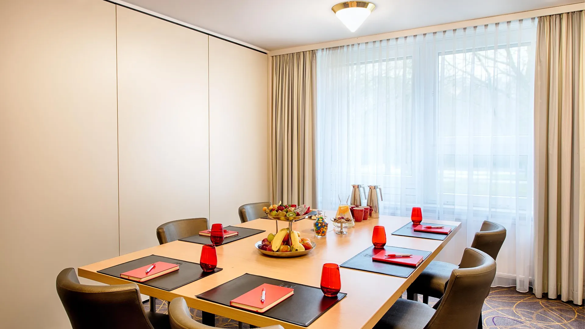 Leonardo Hotel Hamburg City Nord 4*,  Alemania